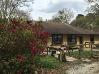 2366 White St, Mobile, AL 36605-2501