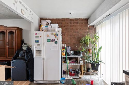 114 Rose Ln, New Castle DE  19720-2143 exterior