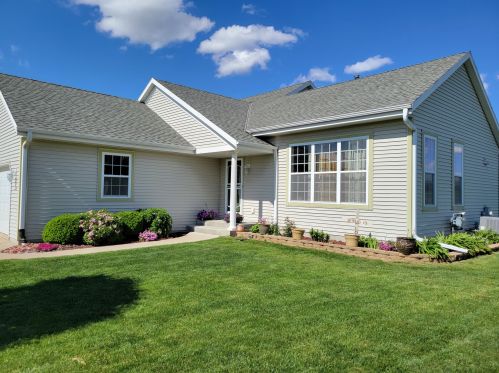 1409 Schuman Dr, Watertown, WI 53098-3329