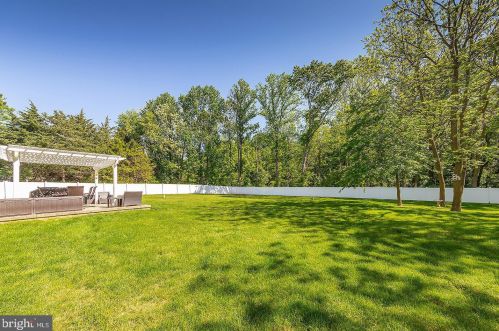 353 Auburn St, Pilesgrove NJ  08098-1201 exterior