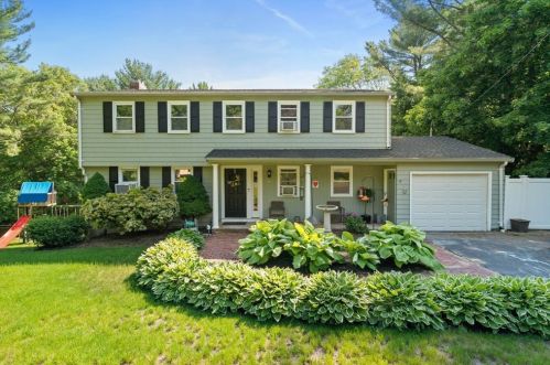116 Whitford Cir, Marshfield, MA 02050-4130