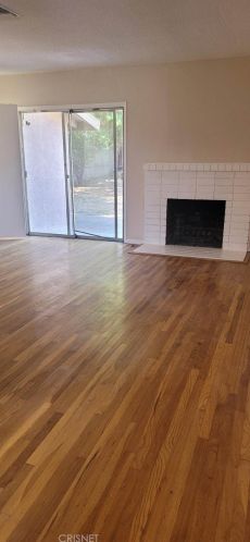 7100 Varna Ave, North Hollywood, CA 91605-4419