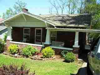 204 Mims Ave, Newport, TN 37821-3146