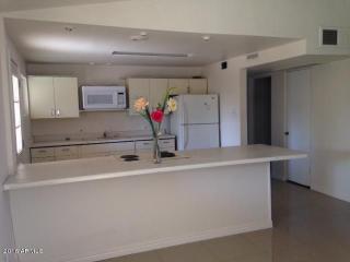 6740 14th St, Phoenix AZ  85014-1130 exterior