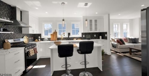 208 Indiana St, Maplewood NJ 07040-3404 exterior