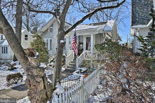 14 27th St, Camp Hill, PA 17011-3622
