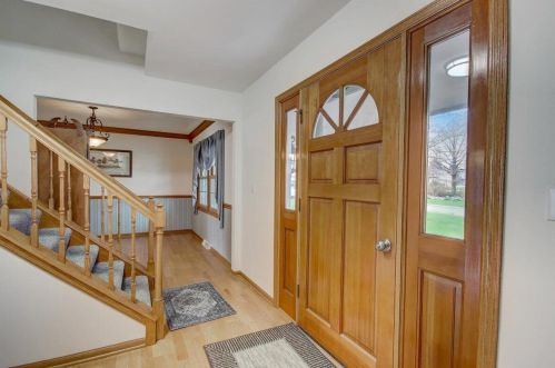 13125 Wade Dr, Waukesha WI  53151-9013 exterior