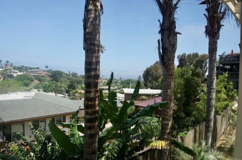 1876 Sefton Pl, San Diego, CA 92107-2623