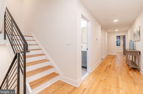 1108 3rd St, Philadelphia PA  19147-0053 exterior