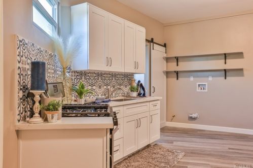 428 Gardenglen St, West Covina CA  91790-3123 exterior