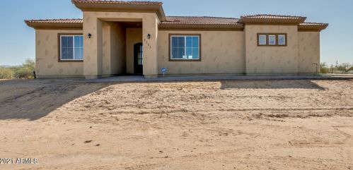 1111 350th Ave, Tonopah, AZ 85354