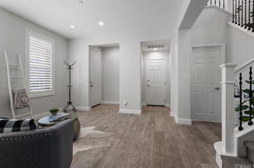 8111 Loftwood Ln, Orange, CA 92867-6513