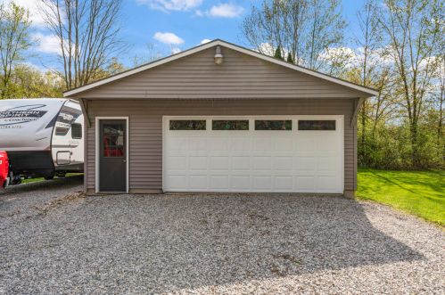 6762 Johnstown Utica Rd, Johnstown OH  43031-9407 exterior