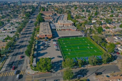 8341 Cantaloupe Ave, Van Nuys CA 91402-3806 exterior