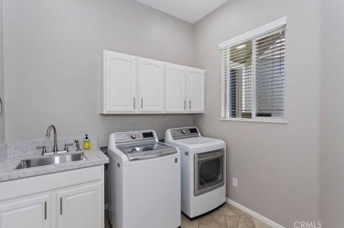 991 Gleneagles Rd, Beaumont CA  92223-8525 exterior