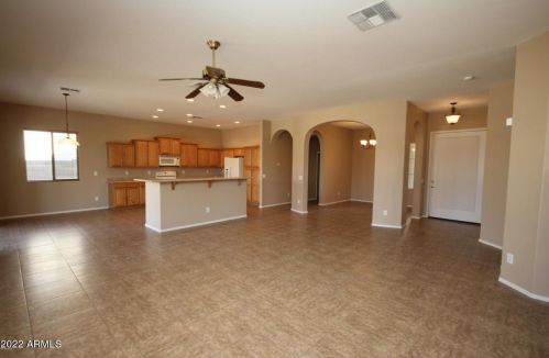 2686 Westchester Dr, Chandler AZ  85249-5067 exterior