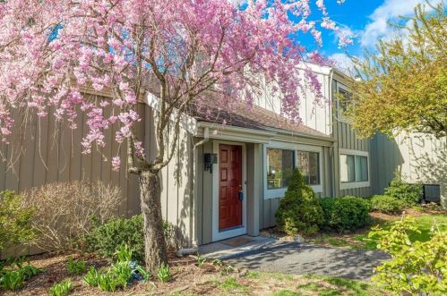 41 Bittersweet Ln, Lewisboro, NY 10590-2424