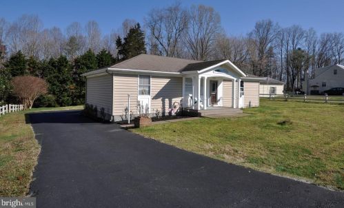 10326 Gordon Rd, Spotsylvania, VA 22553-3726