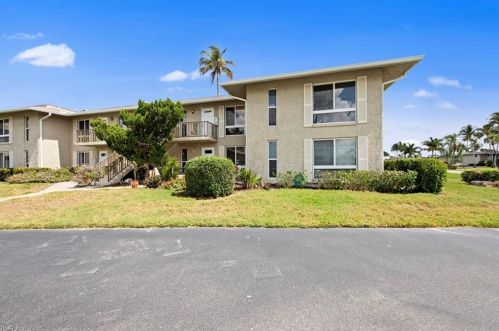 336 Palm Dr, Naples, FL 34112-4982