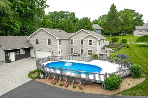 21 Buckeye Blvd, Pataskala OH  43062-8465 exterior