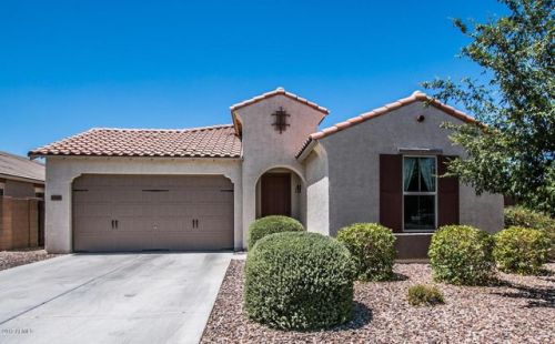 2232 Gillcrest Rd, Gilbert, AZ 85298-9760