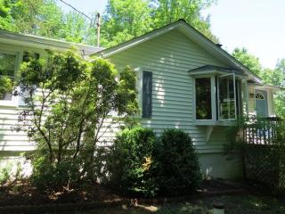 286 Robbins Rd, Otisville, NY 10963-2903