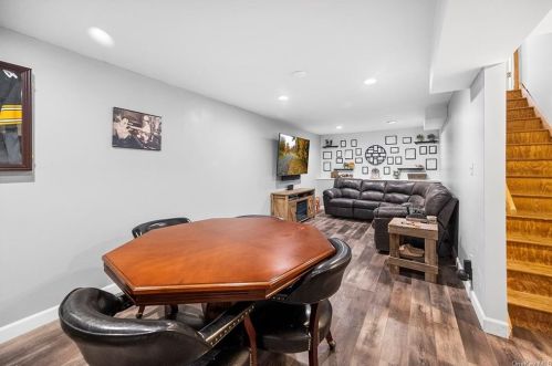 22 Pembrooke Ct, Tompkins Corners NY  10579-3247 exterior