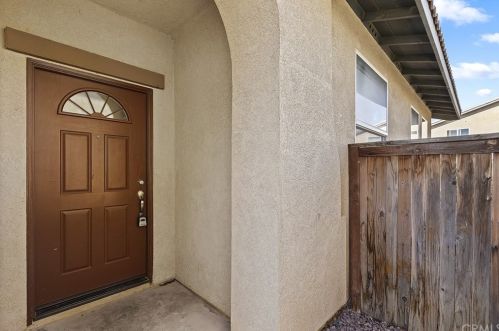 14456 Honeyhill St, Victorville, CA 92394-7587