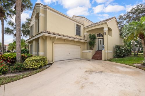 2420 Treasure Isle Dr, West Palm Beach, FL 33410-1348