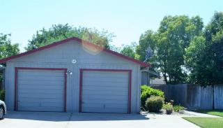 614 Walnut Ave, Ripon, CA 95366-2783