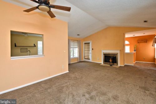 510 Cedar Hollow Dr, Yardley PA  19067-6356 exterior