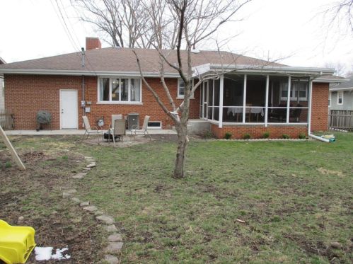8842 Branton Ave, Hammond, IN 46322-1502