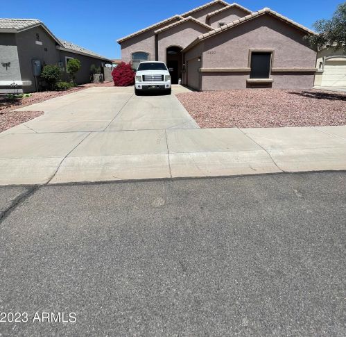15520 Central St, Sun City, AZ 85374-8819