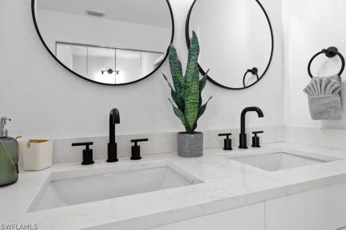 1414 6 Ave, Cape Coral FL  33909-0013 exterior