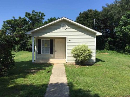 2319 Spring St, Pensacola, FL 32501-1702