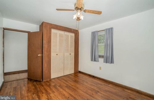 212 Stonehouse Rd, Carlisle PA  17015-9429 exterior