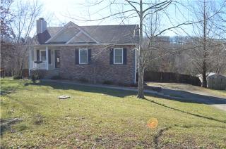 210 Cummings Creek Rd, Clarksville, TN 37042-6992