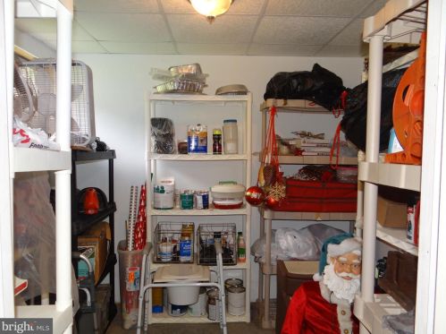 27 Eaton St, Schuylkill Haven PA  17972-1022 exterior