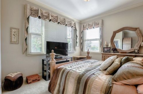 5902 Country Clb Pkwy, San Jose CA  95138-2301 exterior