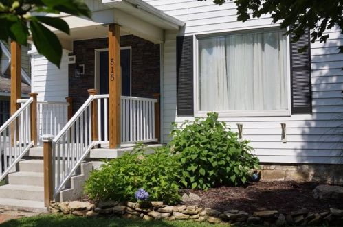 515 Superior St, Grove City, PA 16127-1141