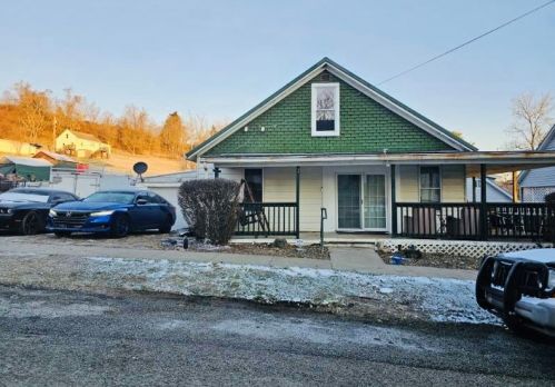 23 Main St, Taylorstown, PA