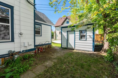 1663 Carroll Ave, Saint Paul MN  55104-5220 exterior