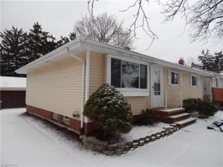7704 York Rd, Cleveland, OH 44130-7309