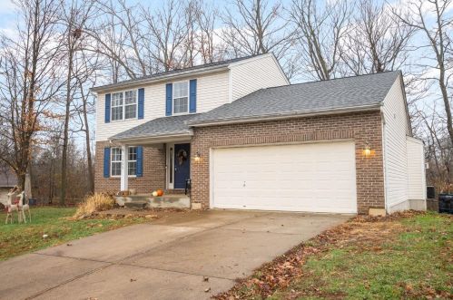 1223 Nottingham Rd, Amelia, OH 45102-9208