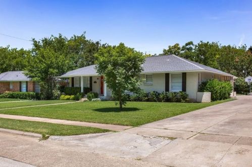 3957 Gaspar Dr, Dallas TX  75220-3725 exterior