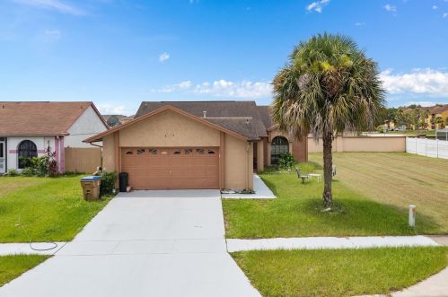 5272 Lonesome Dove Dr, Kissimmee, FL 34746-4669