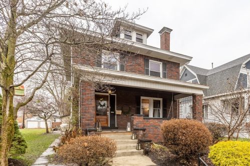 3309 6th Ave, Beaver Falls, PA 15010-3513