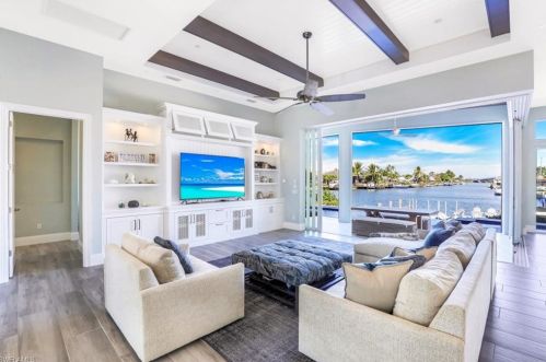 837 Barfield Dr, Marco Island, FL 34145-2347