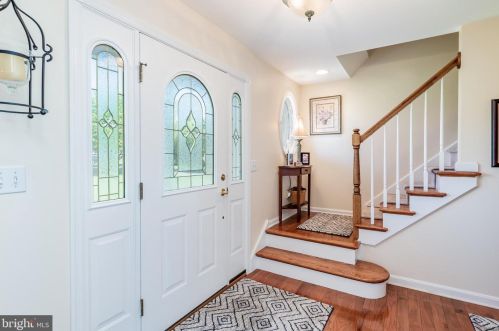 47 Chelsea Ln, Carlisle, PA 17015-7911