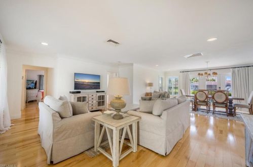16 Buttercup Ct, Marco Island, FL 34145-3420